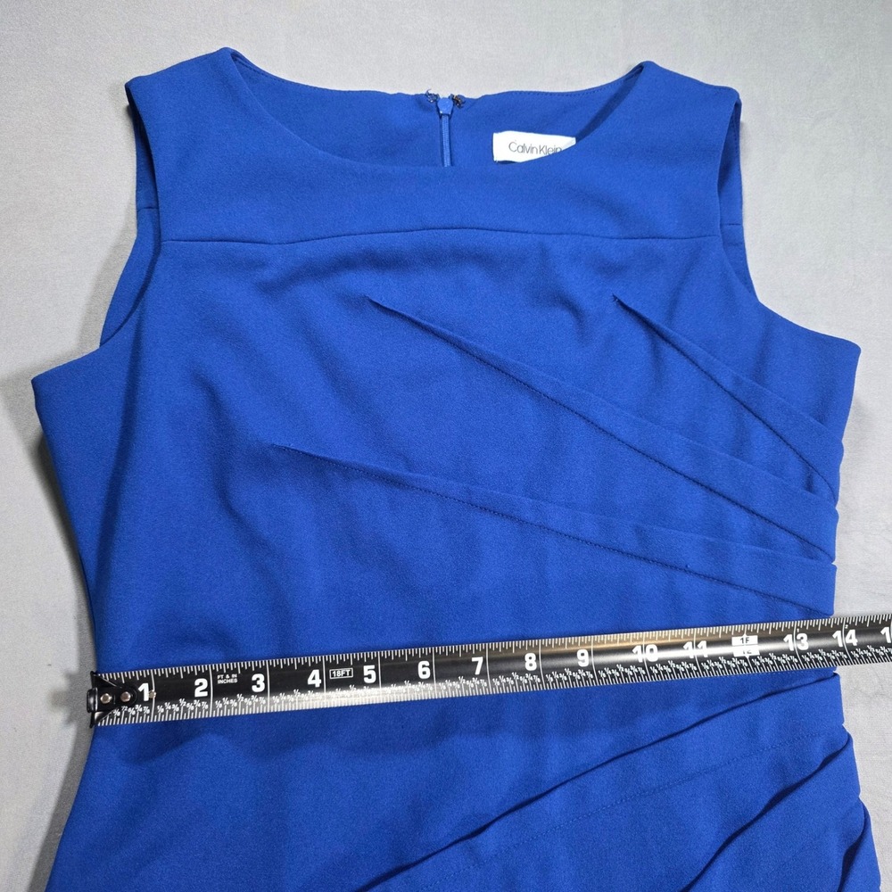 Calvin Klein Royal Blue Sunburst Pleated Sheath Dress 8P Sleeveless Boat Neck - Picture 4 of 12